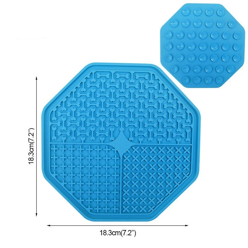 WuffWear - Soothing Lick Mat for Dogs & Cats