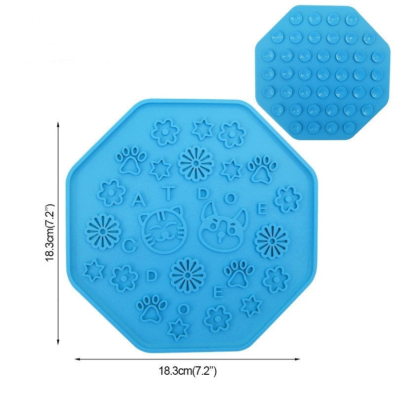 WuffWear - Soothing Lick Mat for Dogs & Cats